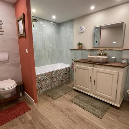 Petit Cocon à 5 Min De Hébergement de vacances