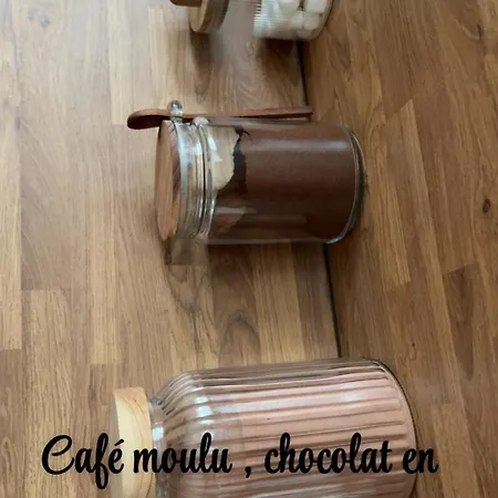 Дом отдыха Petit Cocon A 5 Min Du Chateau De *