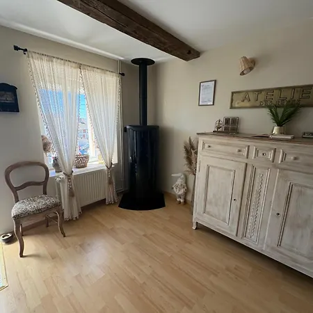 Petit Cocon A 5 Min Du Chateau De Dom wakacyjny Sedan